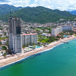 Condo Oceanfront Oasis