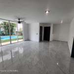 Condo Viena Versalles