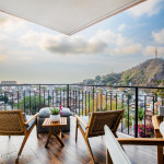 3 VISTAS, High Living