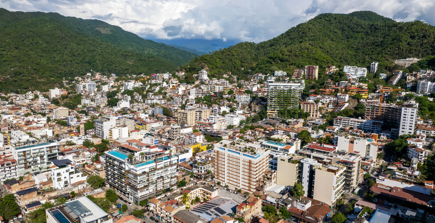 carr_0005_VELŌA Drone View 1